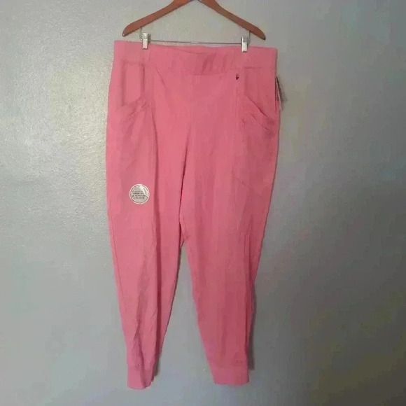 Bundle of  Climate Right scrub pants (3).          Size 2 X - Picture 2 of 12